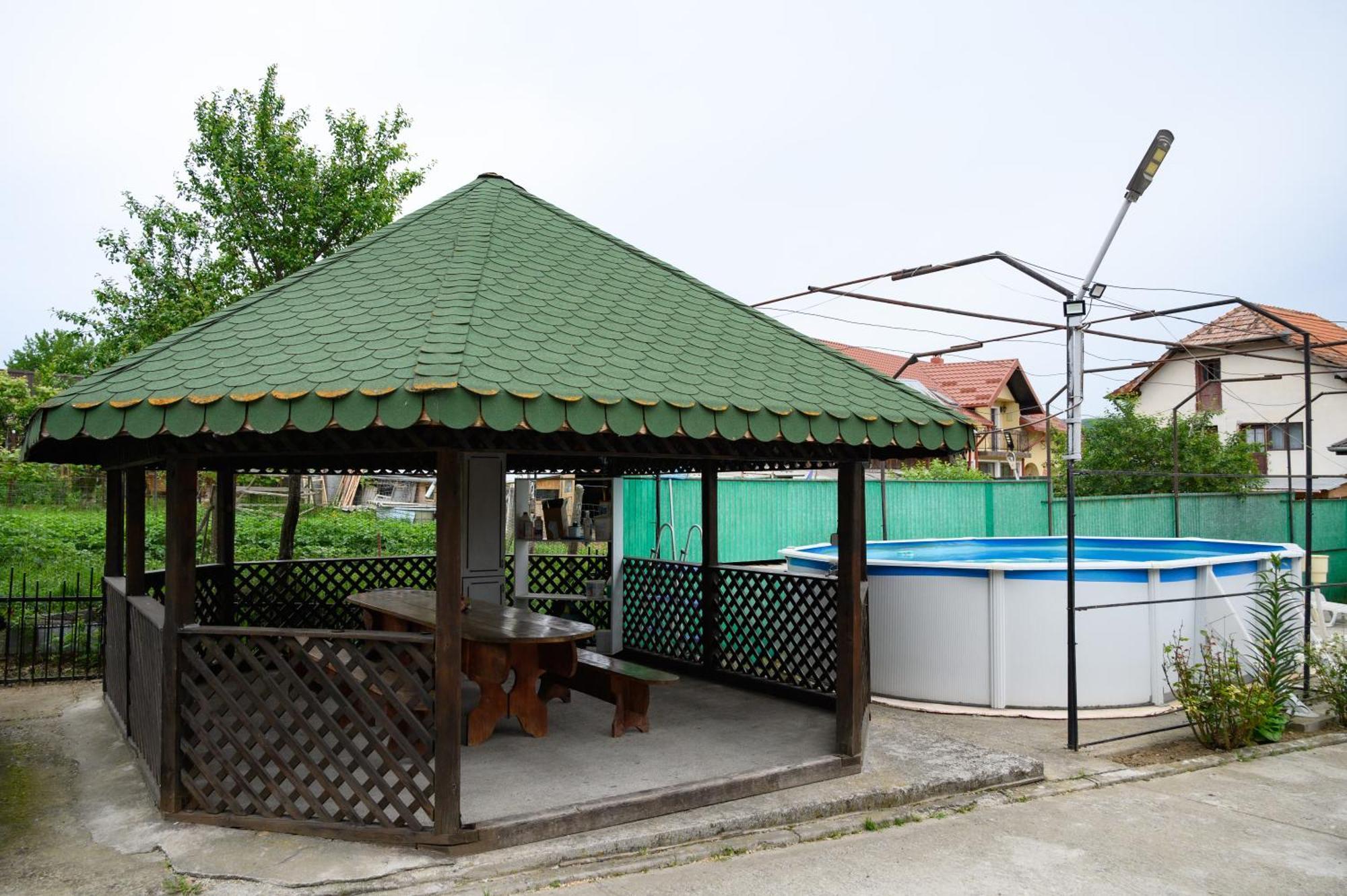 Villa Luxury Attic Curtea de Argeş Exterior foto