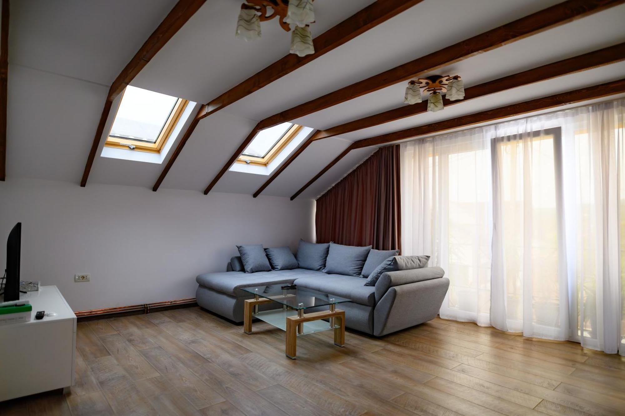 Villa Luxury Attic Curtea de Argeş Exterior foto